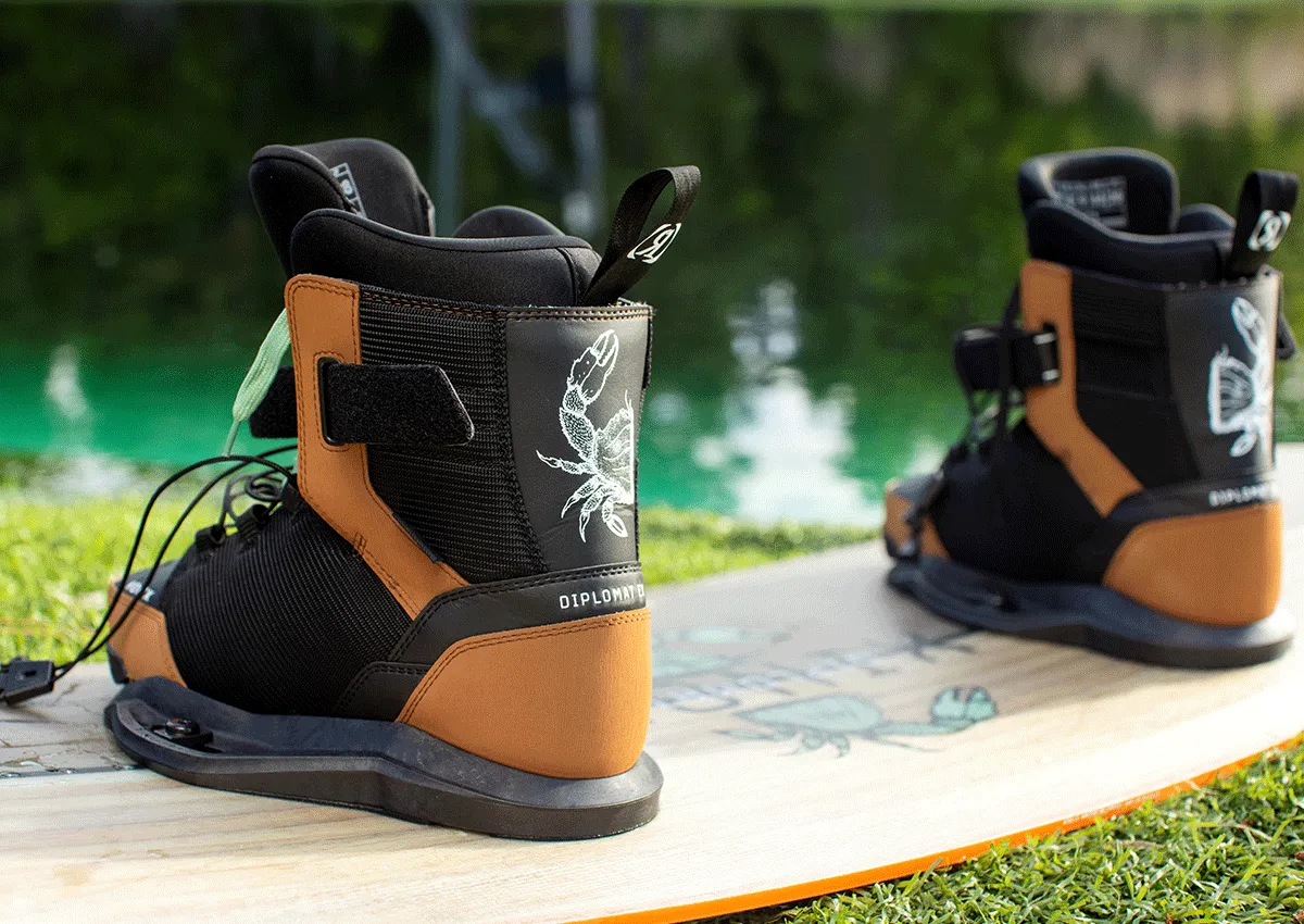 2025 Ronix Diplomat EXP Wakeboard Bindings