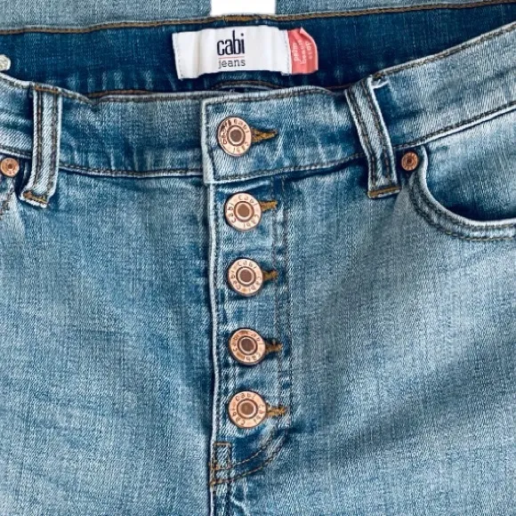 Cabi Palm Beach Crop Blue Denim Wide Leg Cropped Jeans. Size 6