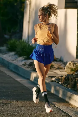 Carpe Diem Short - Electric Shock
