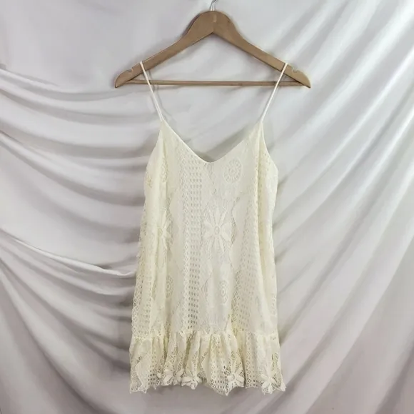 Cream/White Eyelet lace short strappy boho Double V ruffled mini dress S (A-8)