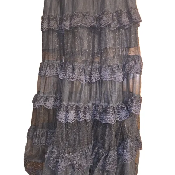 Elegant BLACK Lace Tiered Skirt