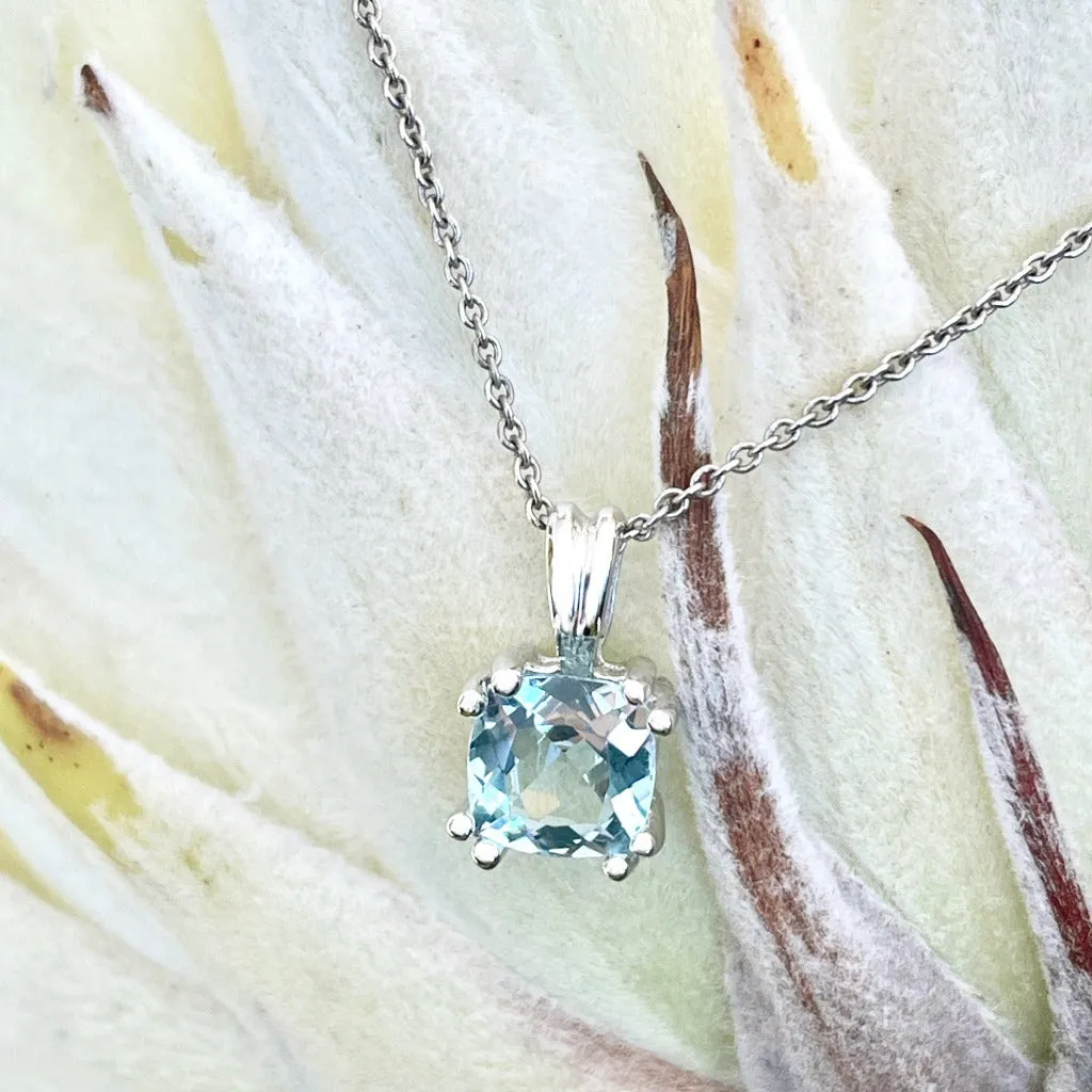 Elegant Cushion Cut Double Claw Aquamarine Pendant