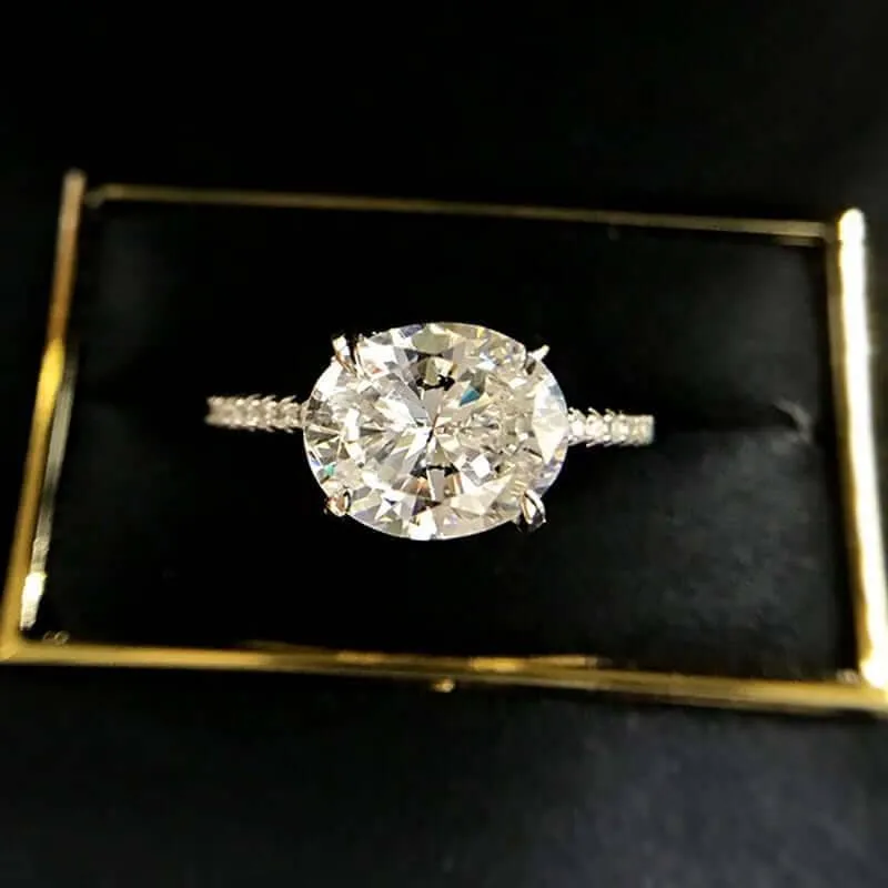 Elegant Oval Cut Simulated Diamond Engagement Ring