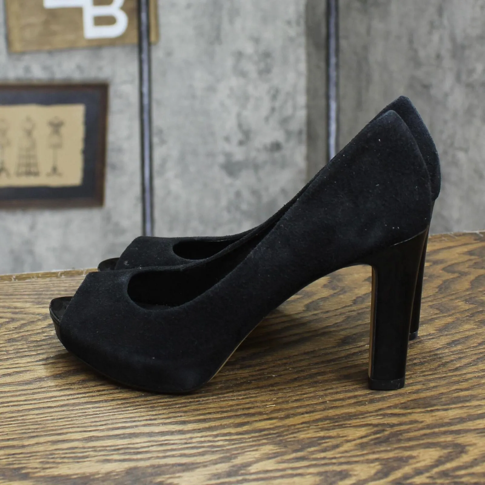 Franco Sarto Womens Vintage Suede Open Toe Heels 1674190741234b Black 6M