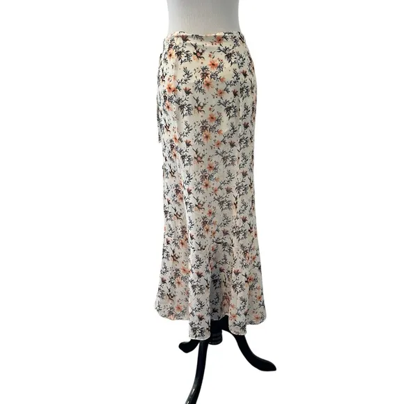 Free people Floral Maxi Skirt - Cream and Black, peach in size 8