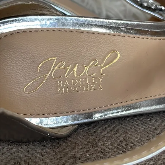 Jewel Badgley Mischka “DARRELL” Wedges