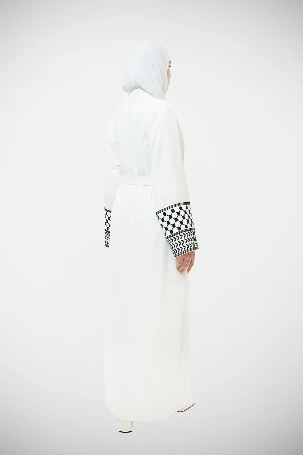 Kuffiyeh Modest Open Abaya | White