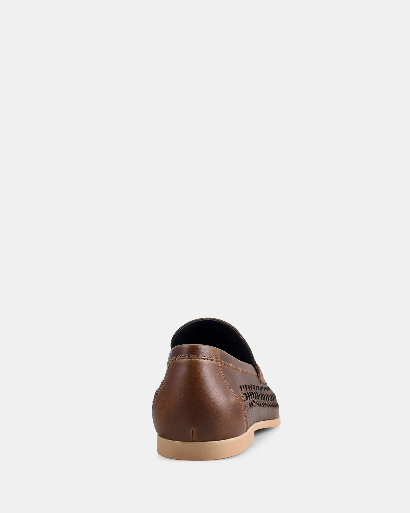 Levee Tan