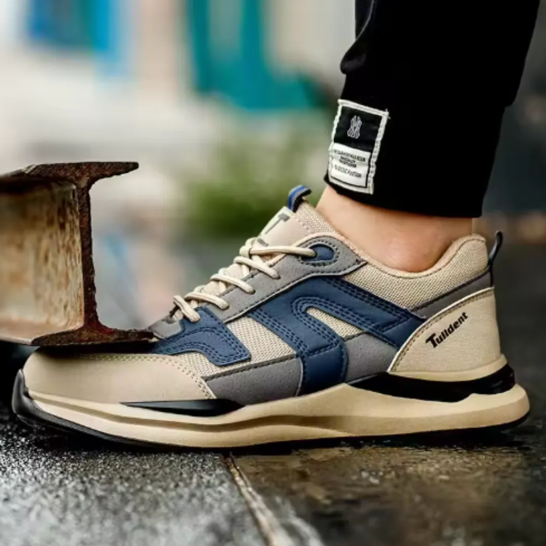 Lightweight Protective Work Sneakers