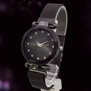 Magnet Chain Elegant Women Wrist Watch Black