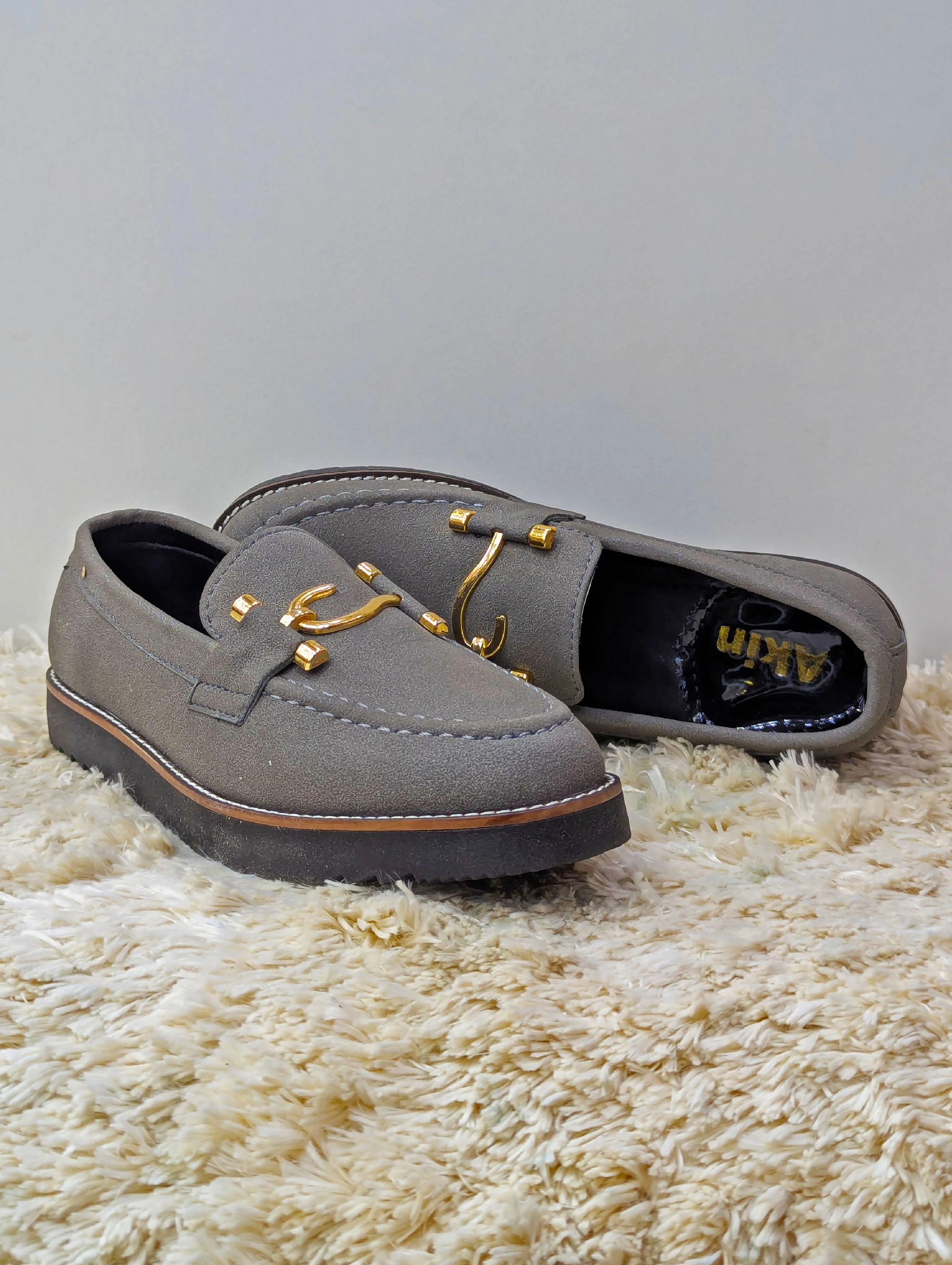 Men’s Chunky White Sole Loafers – Suede Upper, S Buckle, Lightweight & Trendy