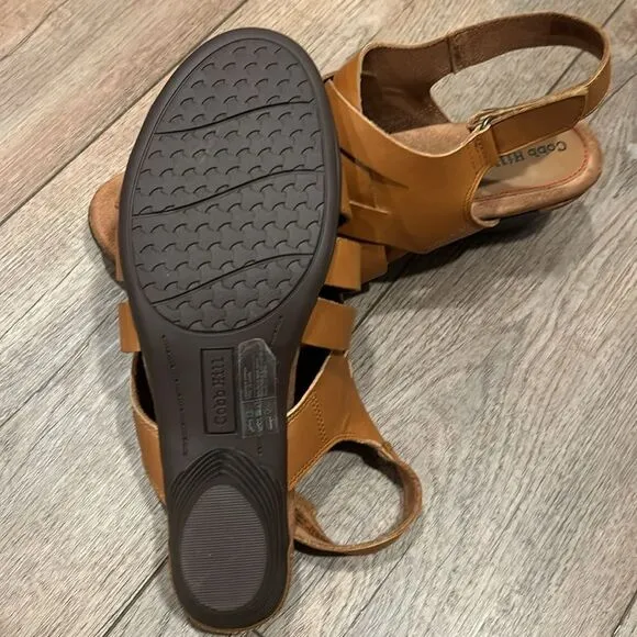 New Cobb Hill Laurel Woven Sandal, Honey Leather size 10