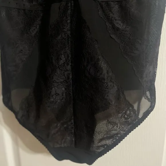 NWT Torrid Bodysuit Blk Stud Strappy size 0