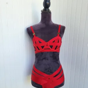 NWT Victoria's Secret SET Women's Red Unlined Balconet Strappy SEXY BRA 32A S