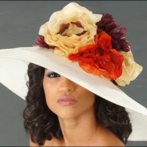 SE6055- Elegant ladies cream hat straw with large flowers