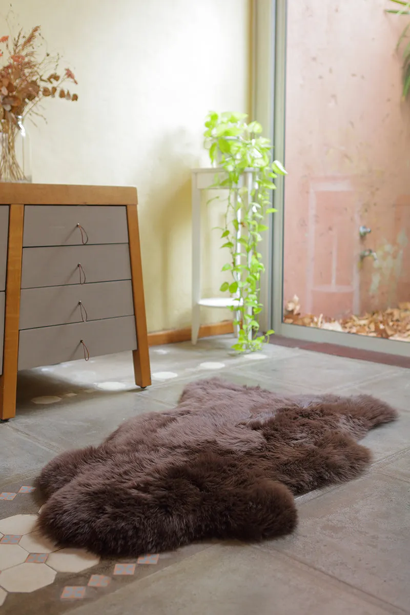 Single Sheepskin Rug  - Brown Chocolate          (2.5´x 3.5´)