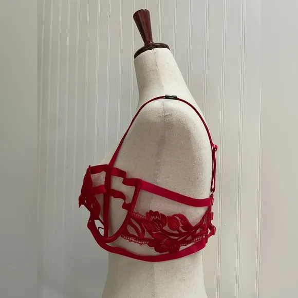 VICTORIA’S SECRET Very Sexy Strappy Applique Open Cup Balconet Bra Size 38D NWT